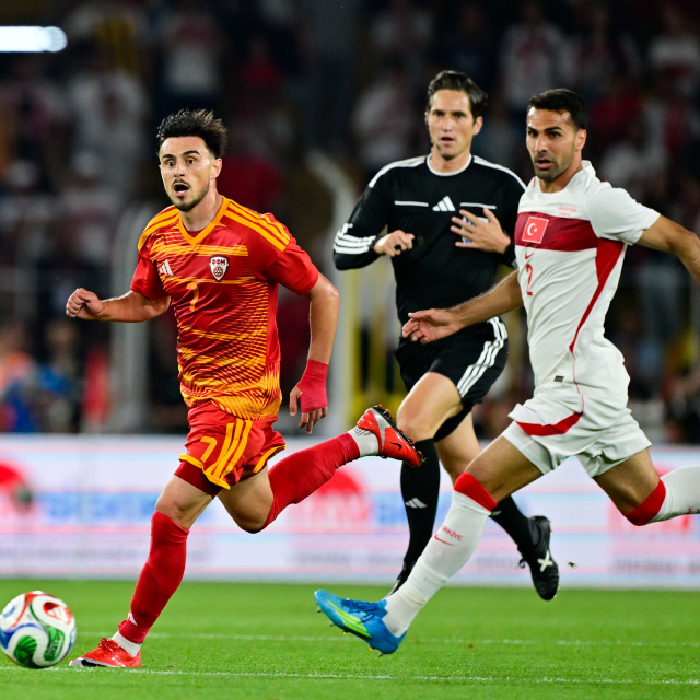 Eljif Elmas'tan Türkiye'ye transfer sözleri!