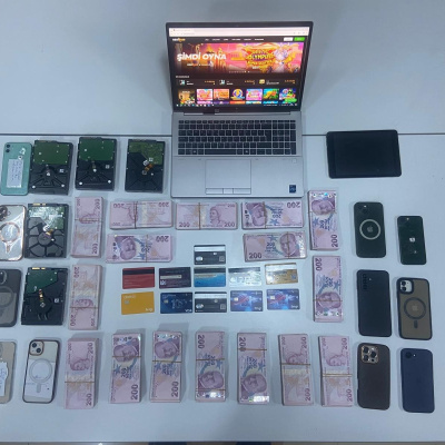 Bakan Gürlek açıkladı! 221 kişiye 70 milyar liralık operasyon