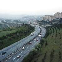 Anadolu Otoyolu'nda İstanbul yönü trafiğe kapatıldı
