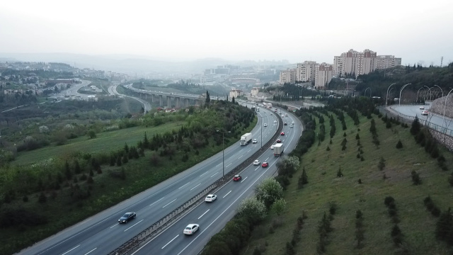 Muallimköy ile Gebze kavşakları yönünde onarım çalışması