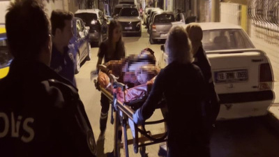 Oğlu tarafından bıçaklanan kadın öldü