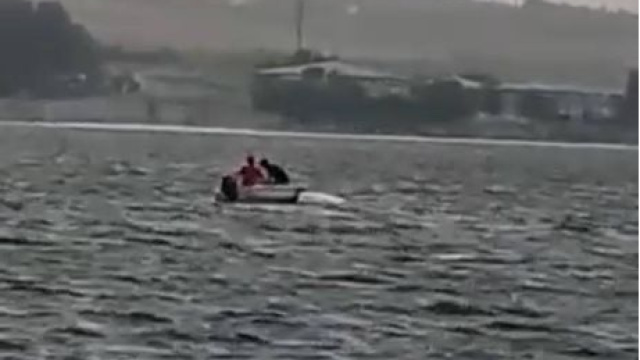 Alabora oldu! 2 kişi kurtarıldı