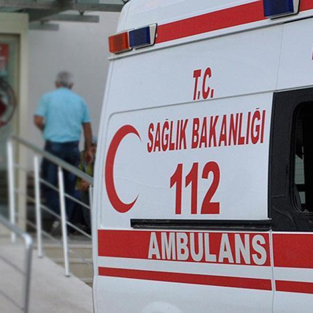 Balkondan düşen çocuk hayatını kaybetti