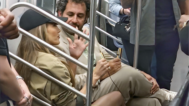 Metroda ünlü var!