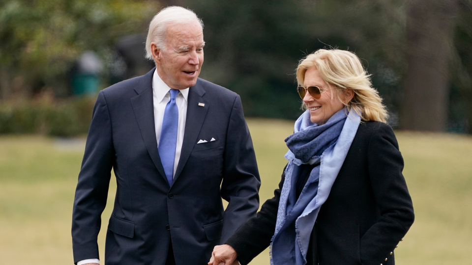 Jill Biden: Eşime gelen eleştiriler karşısında yıkıldık