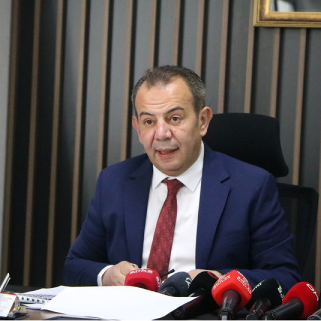 Tanju Özcan iddianamesi kabul edildi