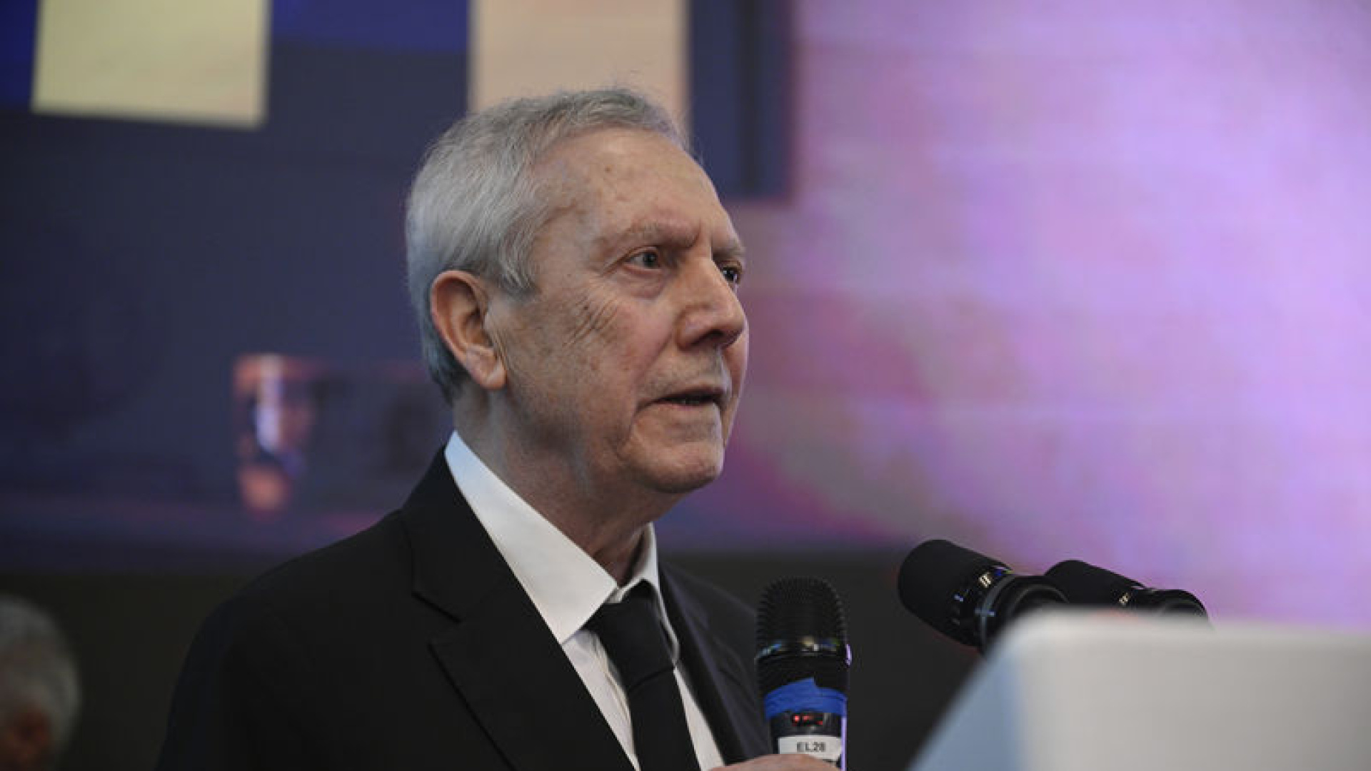Aziz Yıldırım: Anka kuşu gibi yeniden küllerimizden doğacağız