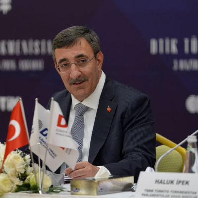 "Türkmenistan'ın stratejik önemi her geçen gün artmaktadır"