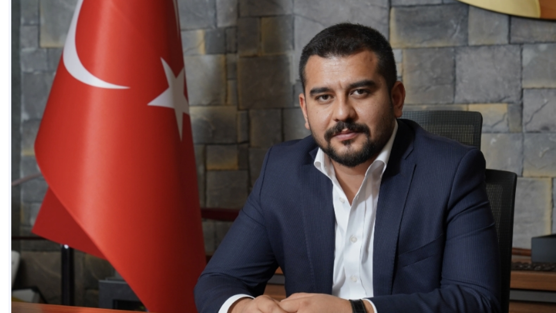 Türk İlaç Genel Müdürü 444 Milyonluk Hisse Satışıyla Dikkat Çekti