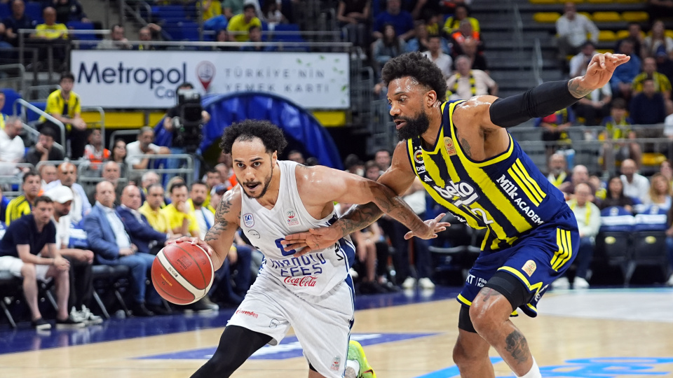 Anadolu Efes, F.Bahçe Beko'yu konuk edecek!