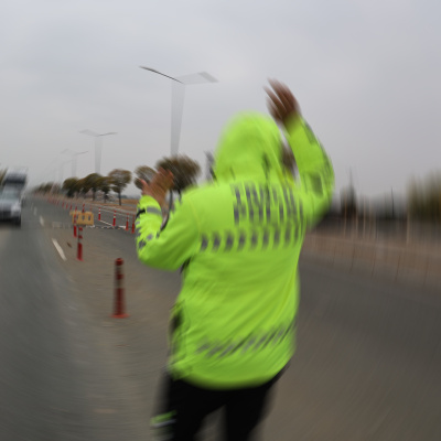 Belediye başkanı ihtara uymayıp kaza yaptı