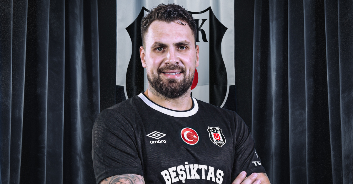Beşiktaş sağ kanat transferini duyurdu!
