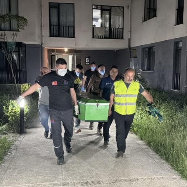 Kötü koku ihbarı sonucu cansız beden bulundu
