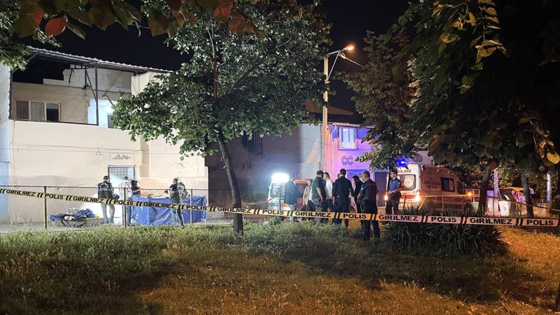 Bursa'da silahlı kavga: Evli çift hayatını kaybetti