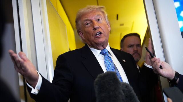 Trump'tan yine Küba mesajı