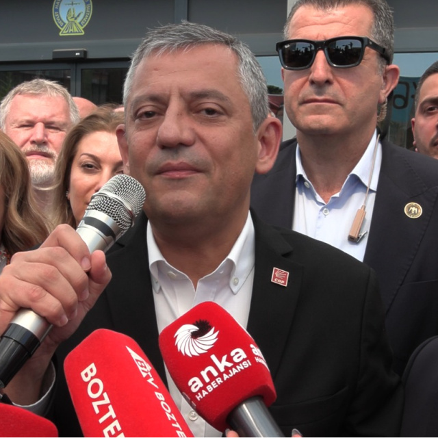 Özgür Özel programını açıkladı