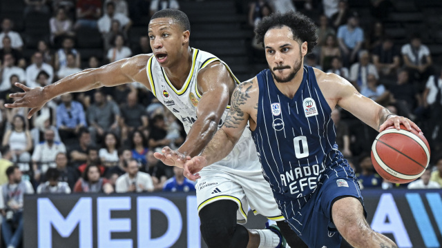 Efes seriyi 2-1'e getirdi