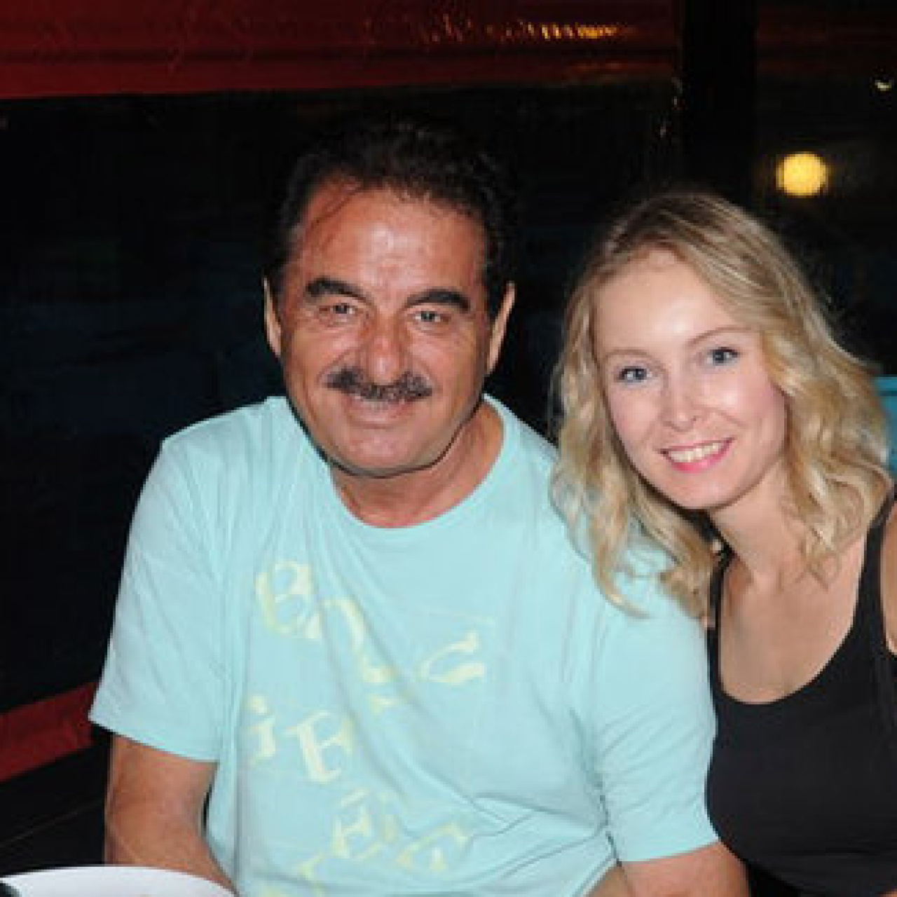 Tatlıses'in eski eşi siyasete atıldı