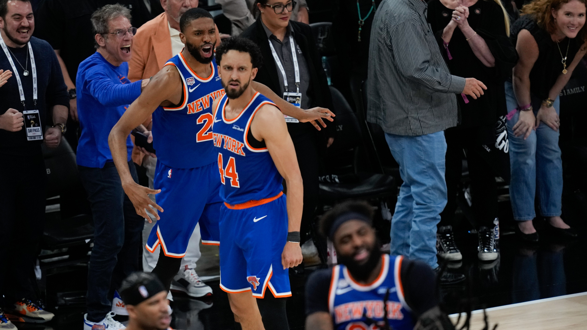 NBA Finali: Knicks, Spurs'u Deplasmanda 105-104 Yenerek 2-0 Öne Geçti