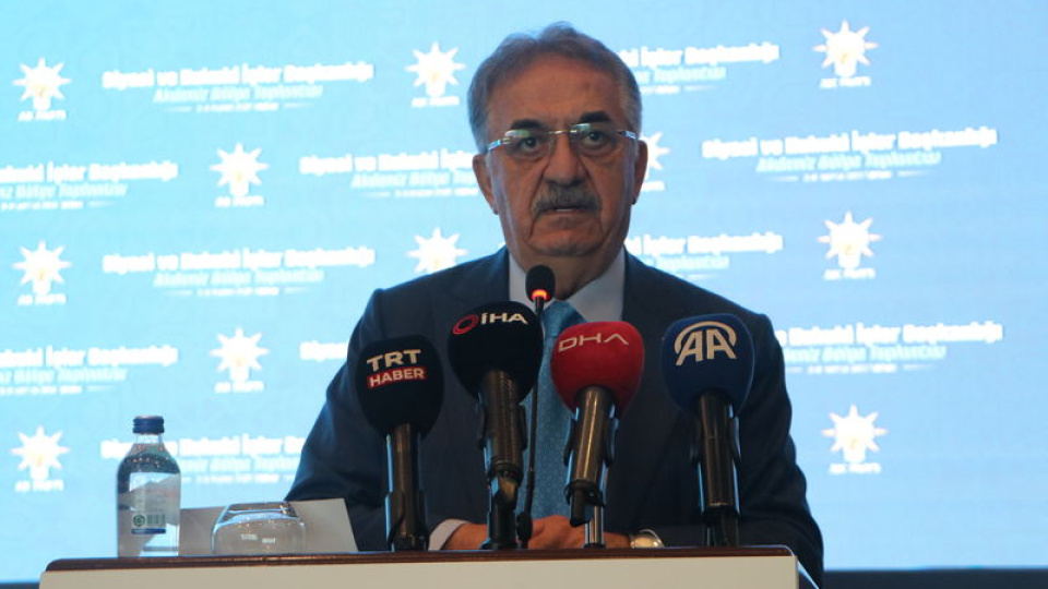"Yeni anayasa referandumla hayat bulacak"