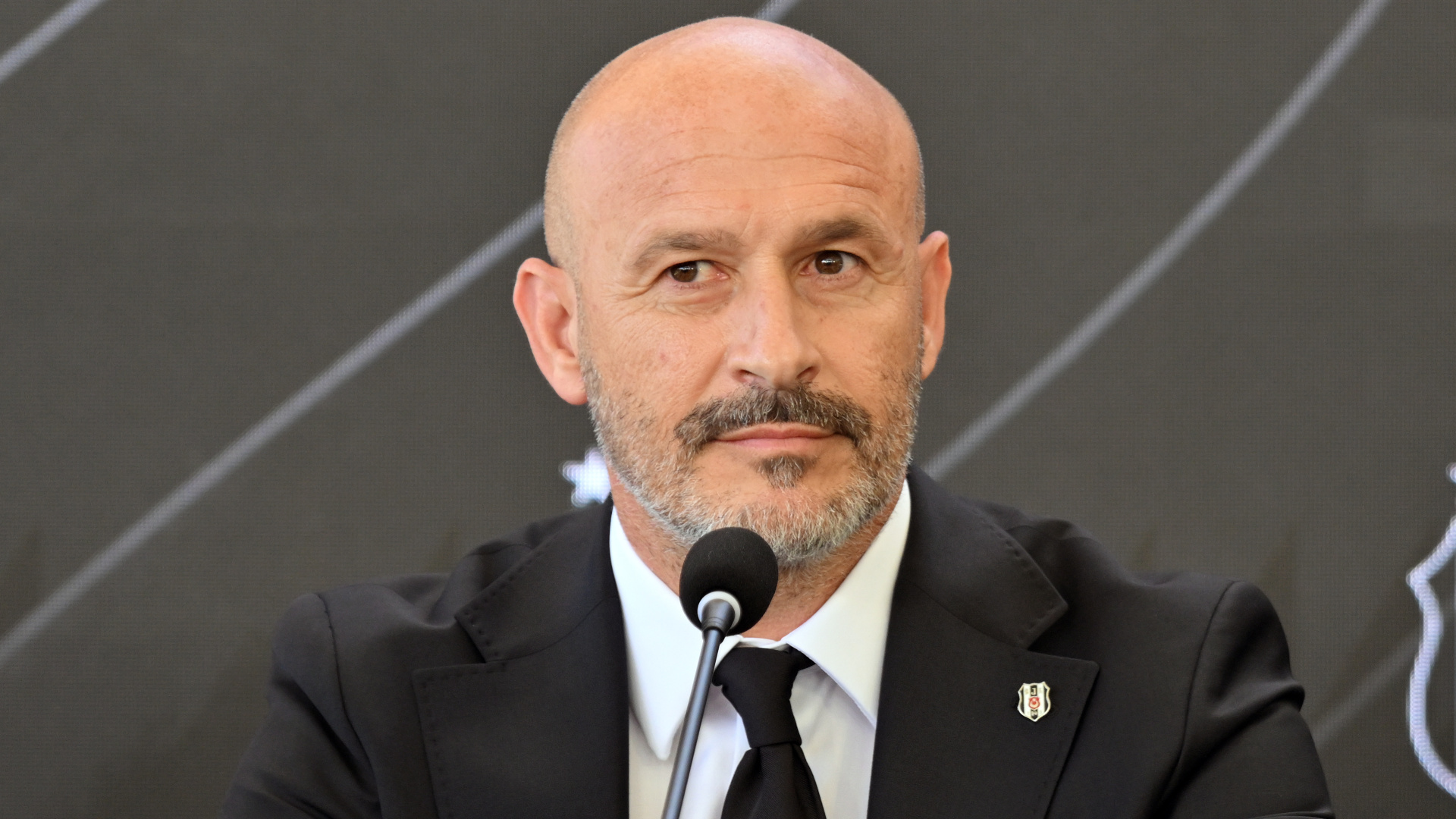 Vincenzo Italiano imzayı attı: Beşiktaş'la hedeflerimiz örtüşüyor
