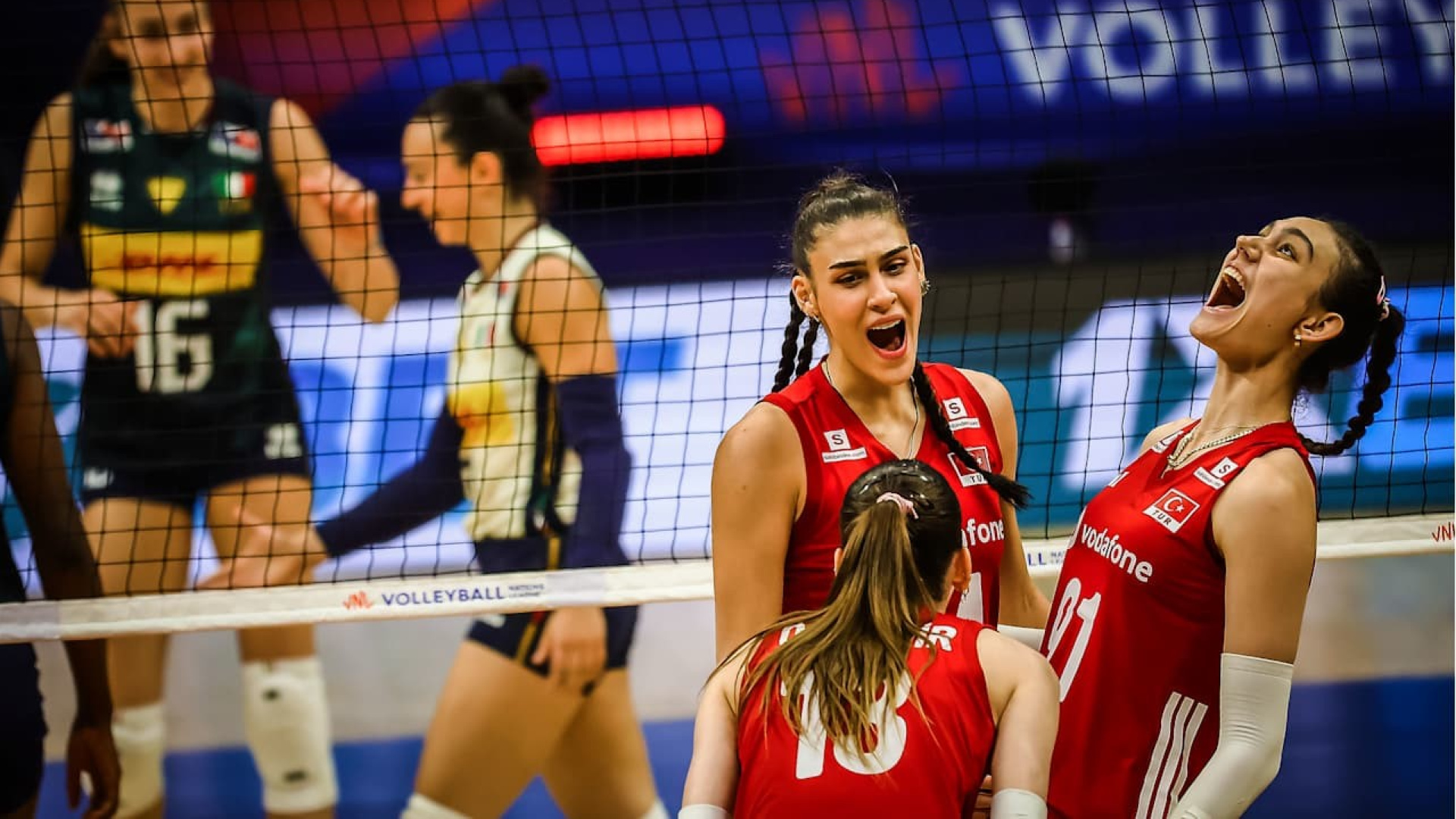 Filenin Sultanları İtalya'ya 3-1 Mağlup Oldu