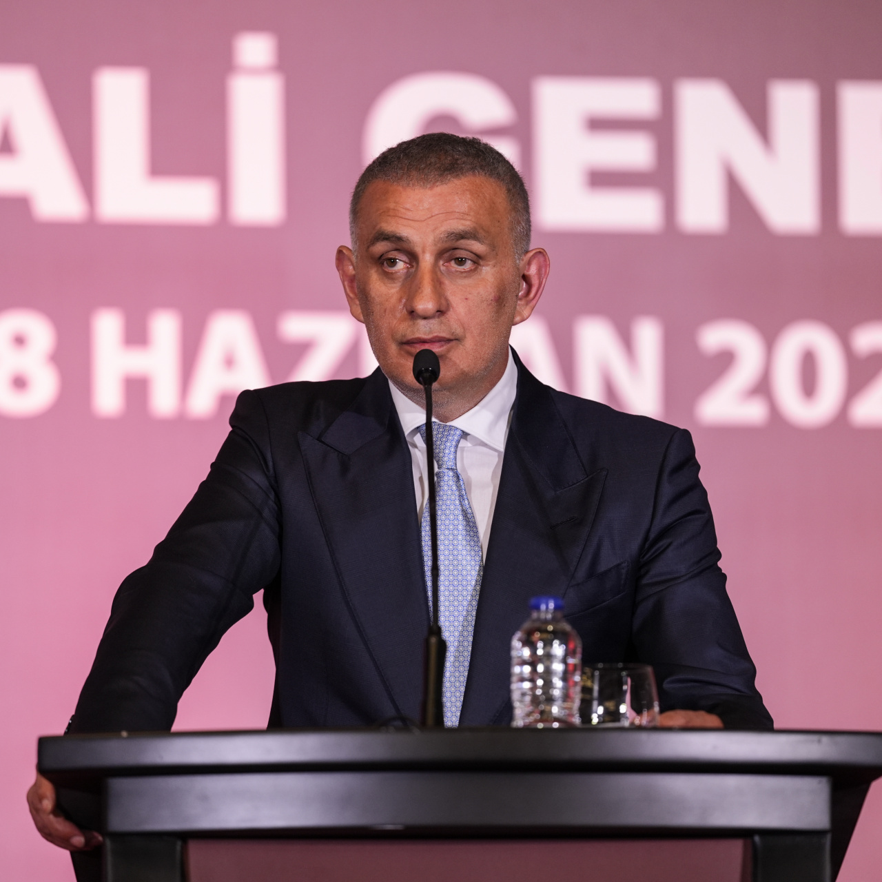TFF Başkanı ve Yönetim Kurulu ibra edildi!