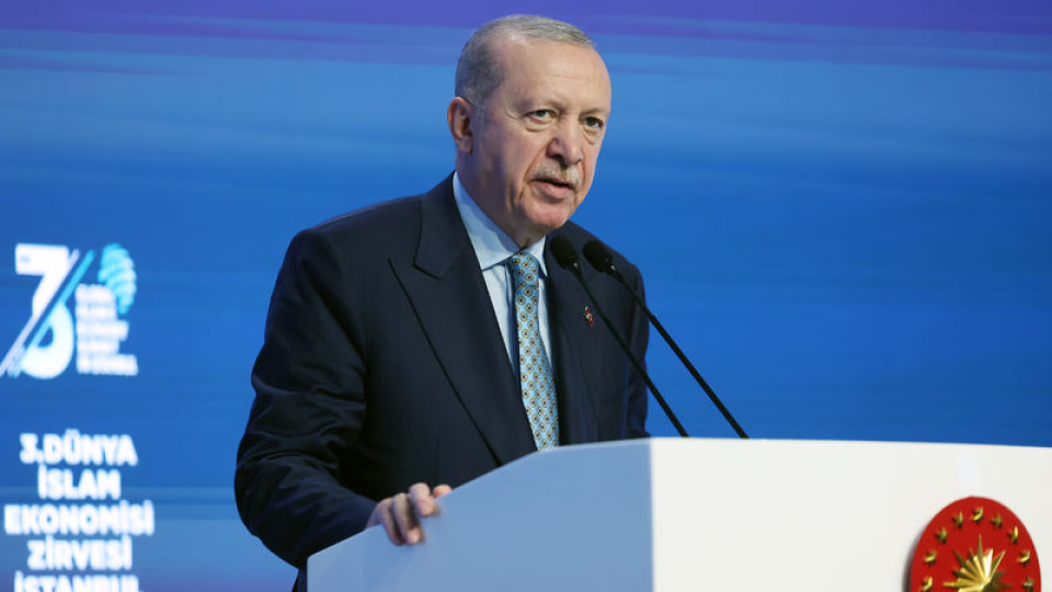 Karakoç, Zarifoğlu ve Zengin'i andı