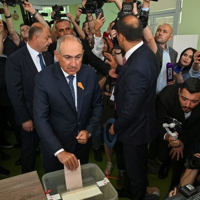 Paşinyan'dan Ankara ve Bakü mesajı