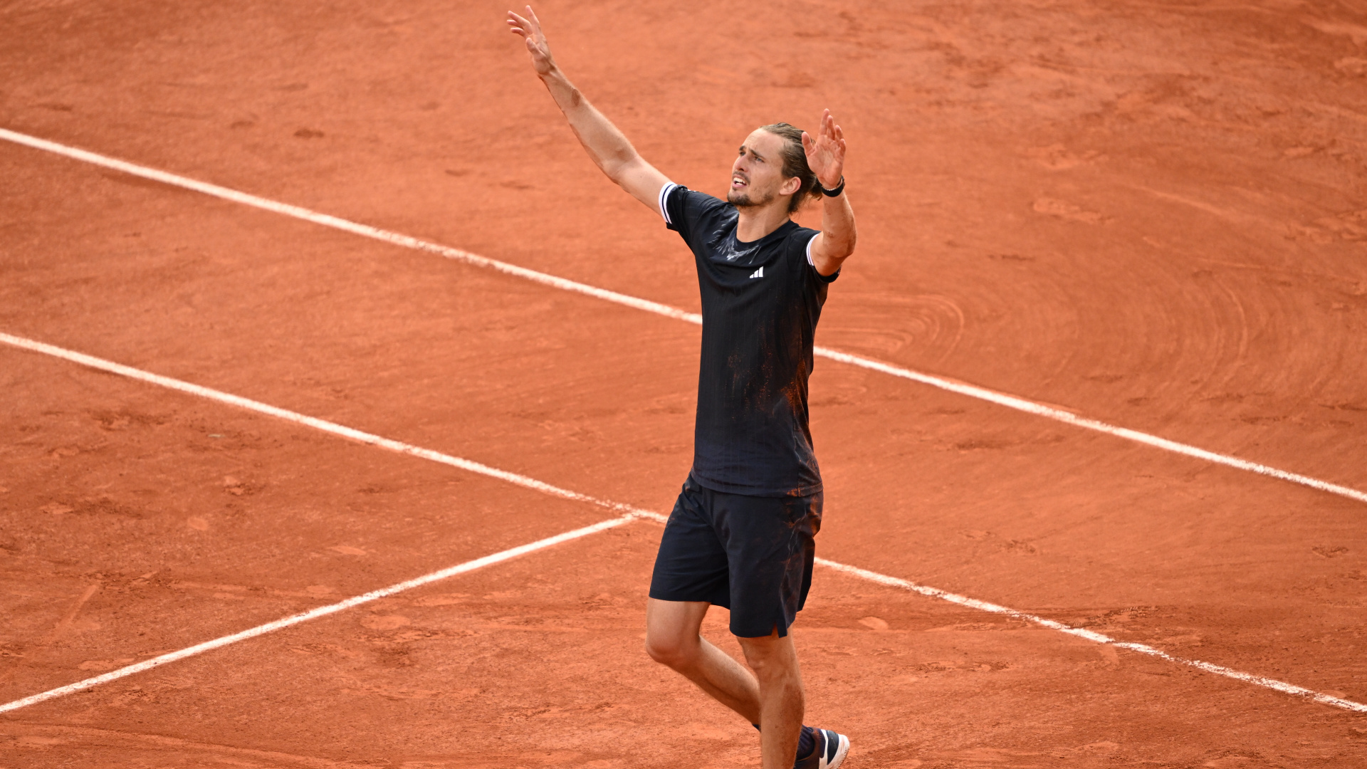 Fransa Açık'ta Şampiyon Alexander Zverev! İlk Grand Slam Zaferi