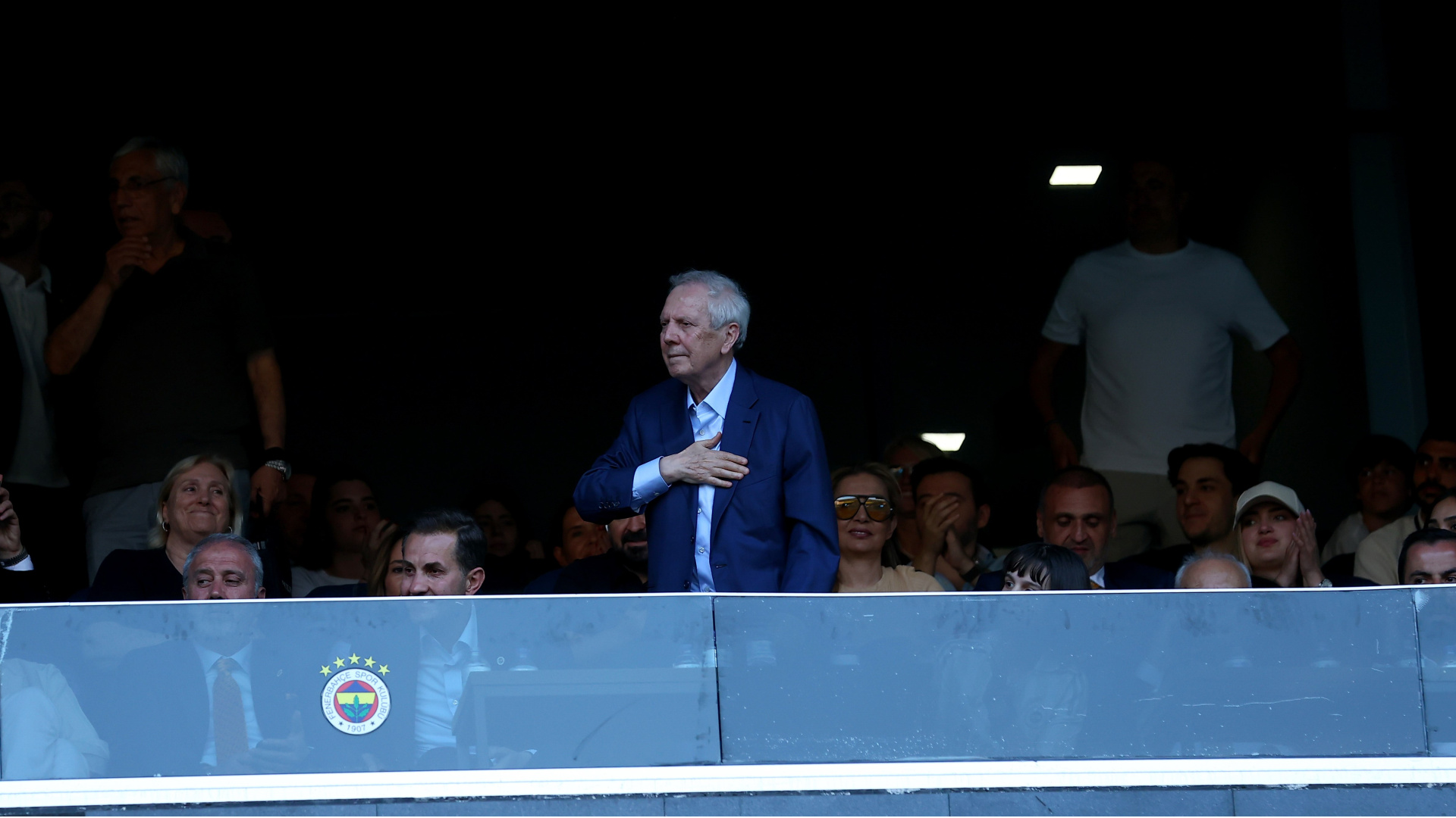 Aziz Yıldırım'dan transfer bombaları: Vedat Muriqi ve Serhou Guirassy