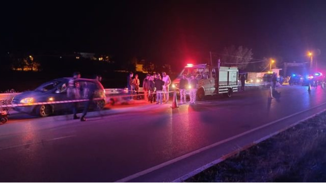 Otomobiller kavşakta çarpıştı: 1 ölü, 3 yaralı
