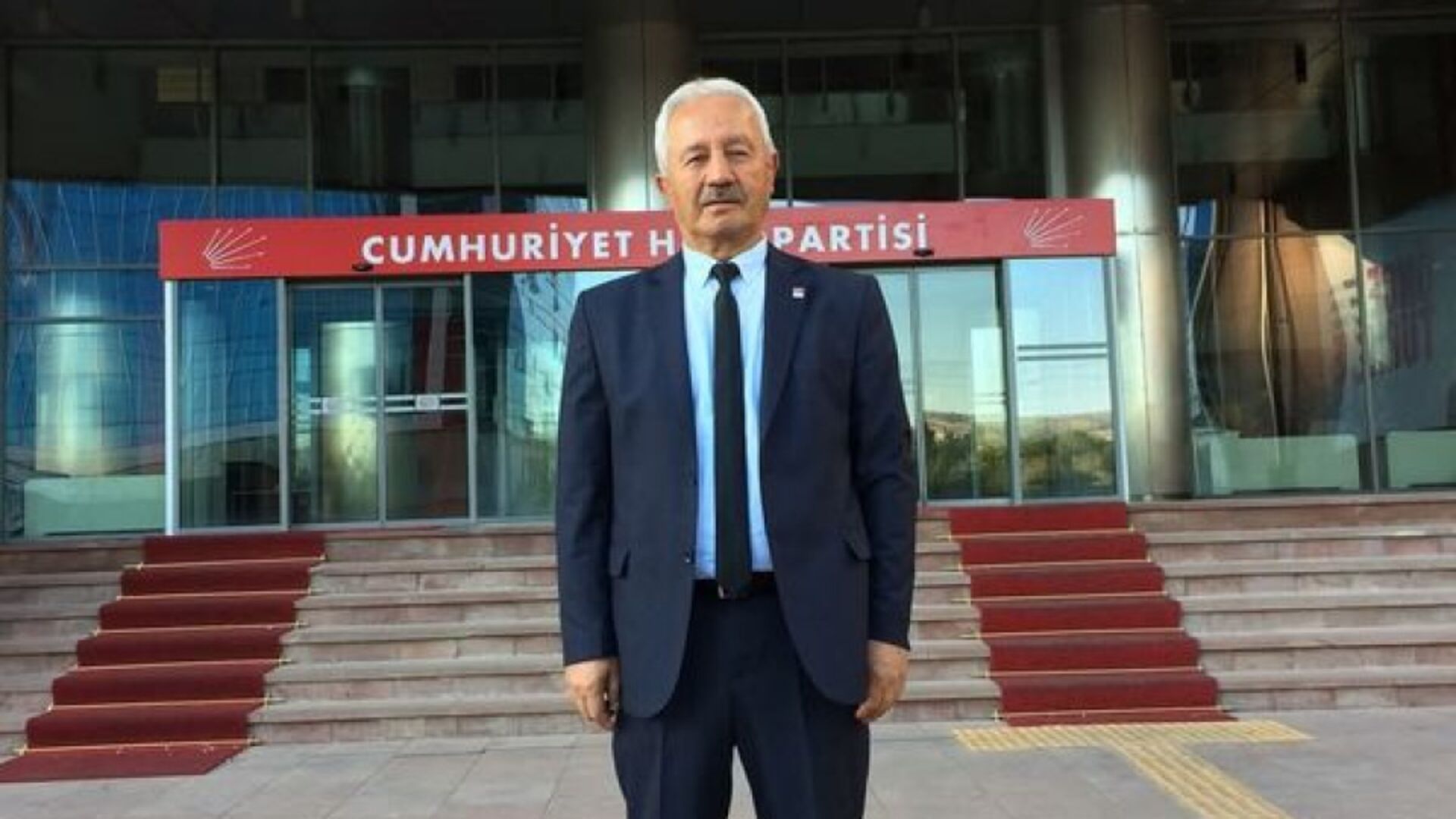 CHP'li Mustafa Erten Filyos Çayı'nda Akıntıya Kapıldı: Arama Çalışmaları Sürüyor