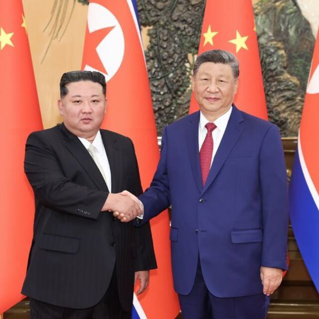 Şi Cinping, Kim Jong Un ile görüştü