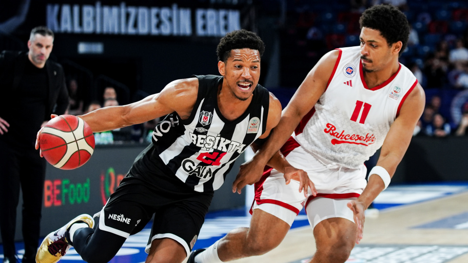 Beşiktaş seriyi son maça taşıdı!