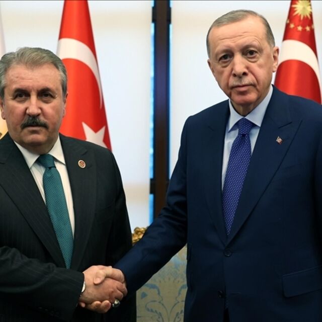 Destici'ye tebrik mesajı