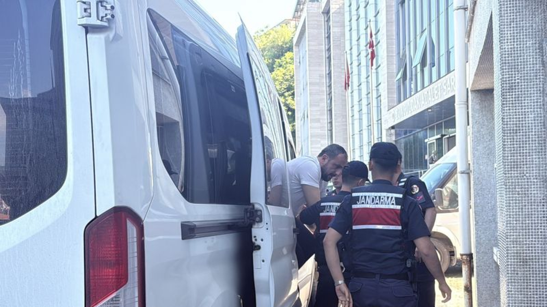 Zonguldak'ta 18 yıl sonra cinayet gizemi çözüldü: 4 sanık hakim karşısında