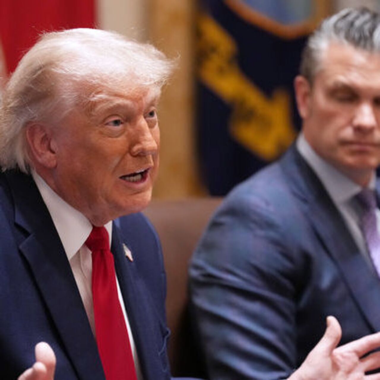 Trump'ın 100 bin dolarlık ek ödeme şartı hukuka aykırı bulun