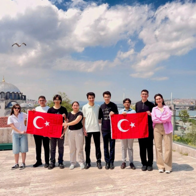 İstanbul'dan lise öğrencileri CERN'de deney yapacak! Team PionIST dünya birincisi oldu