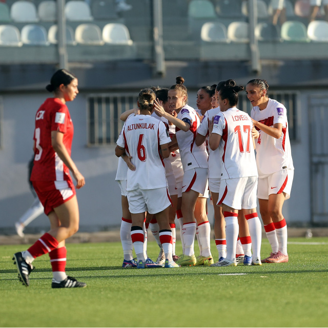 Kadın Milliler, Malta'yı rahat geçti