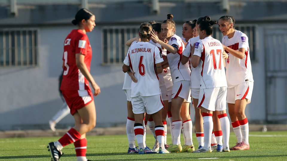 Kadın Milliler, Malta'yı rahat geçti