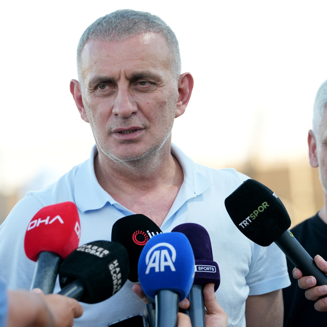 "Hedefimiz belli ama adım adım gitmek lazım"