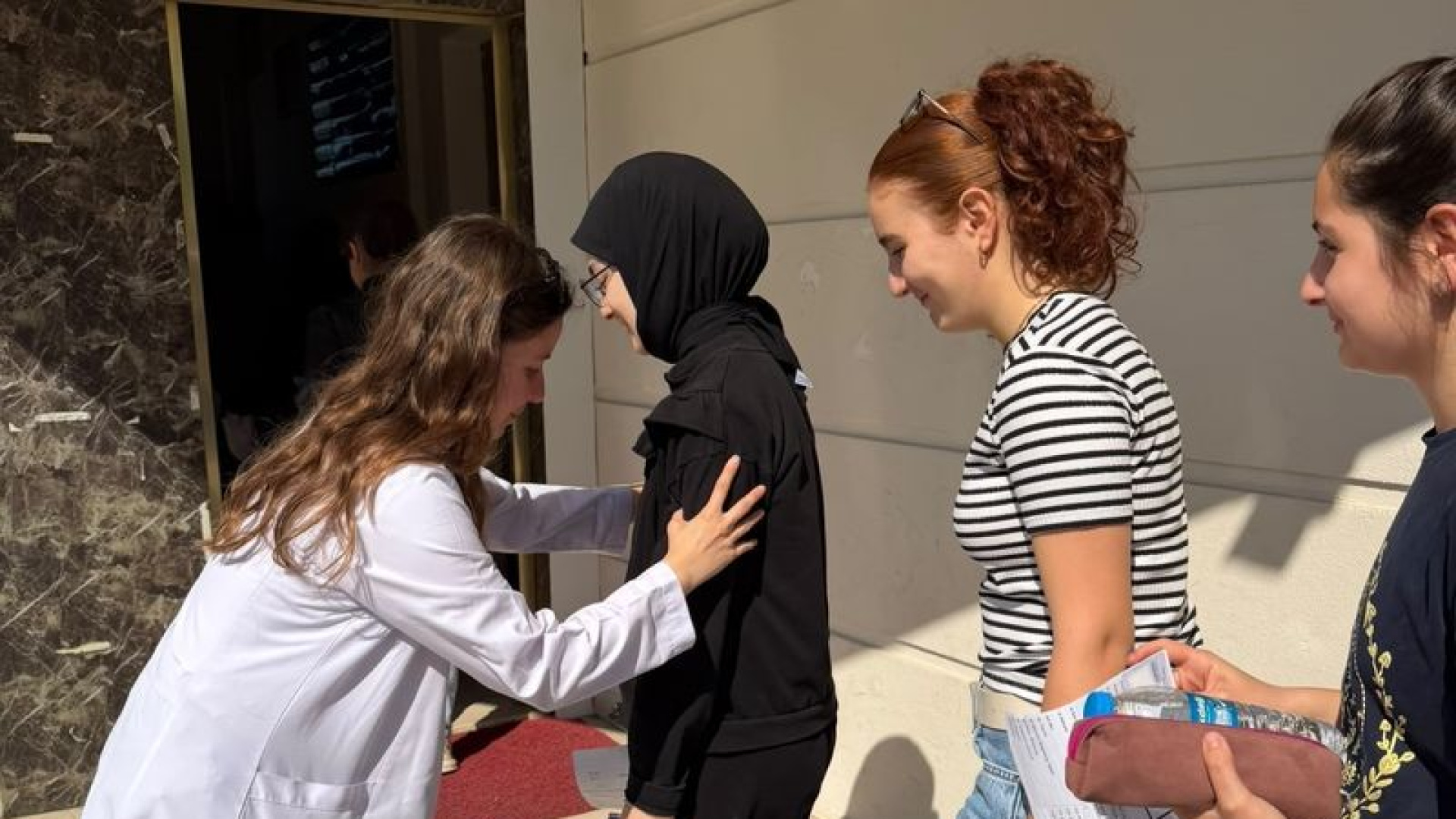 SON DAKİKA! Yusuf Tekin açıkladı! 12 Haziran Cuma günü okullar tatil - Son dakika haberi