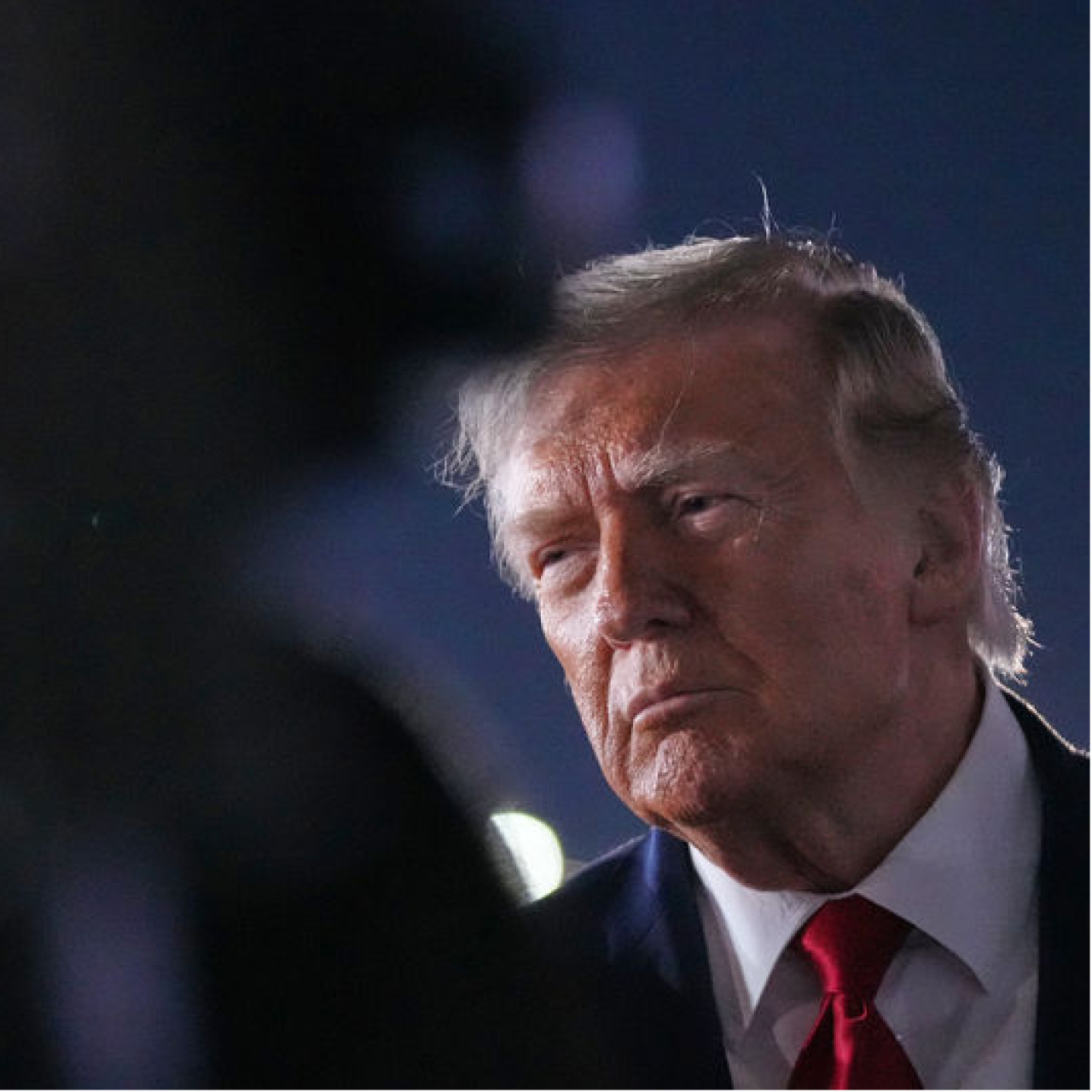 Trump'tan İran'a 'saldırı' tehdidi