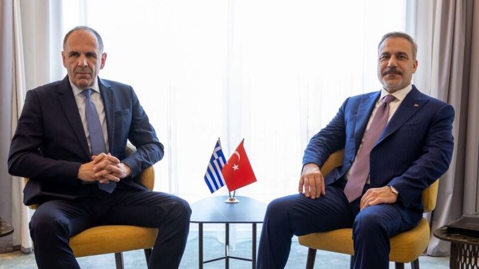 Bakan Fidan, Yunan mevkidaşı ile görüştü