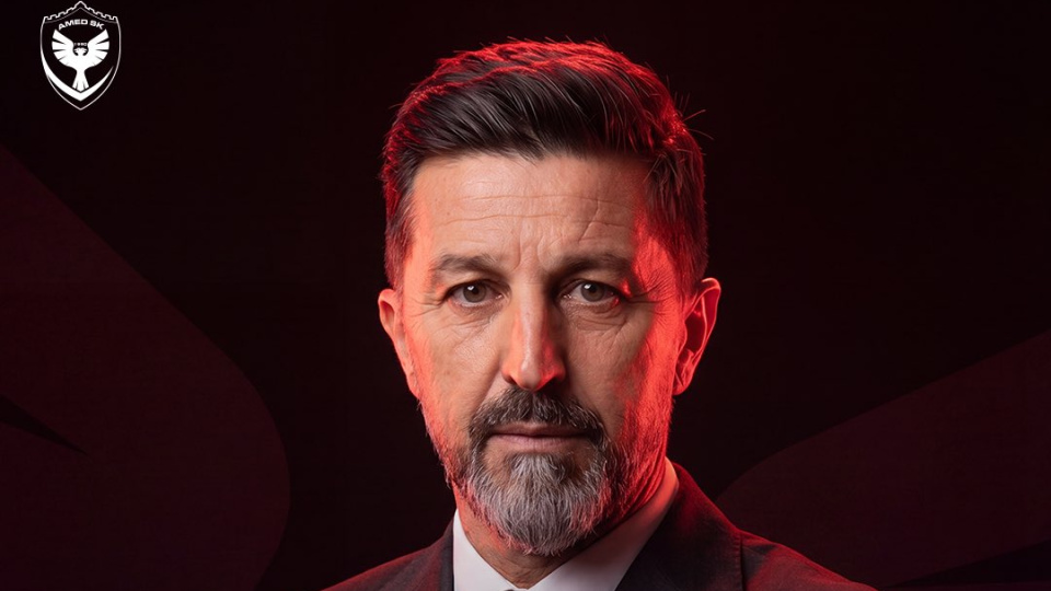 Amedspor'da Besnik Hasi dönemi!