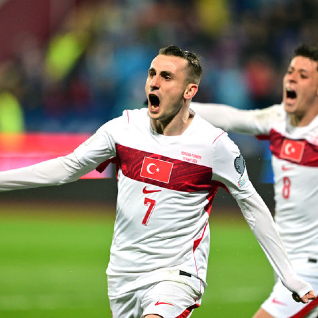 "Tüm dünya Türk'ün gücünü görsün!"