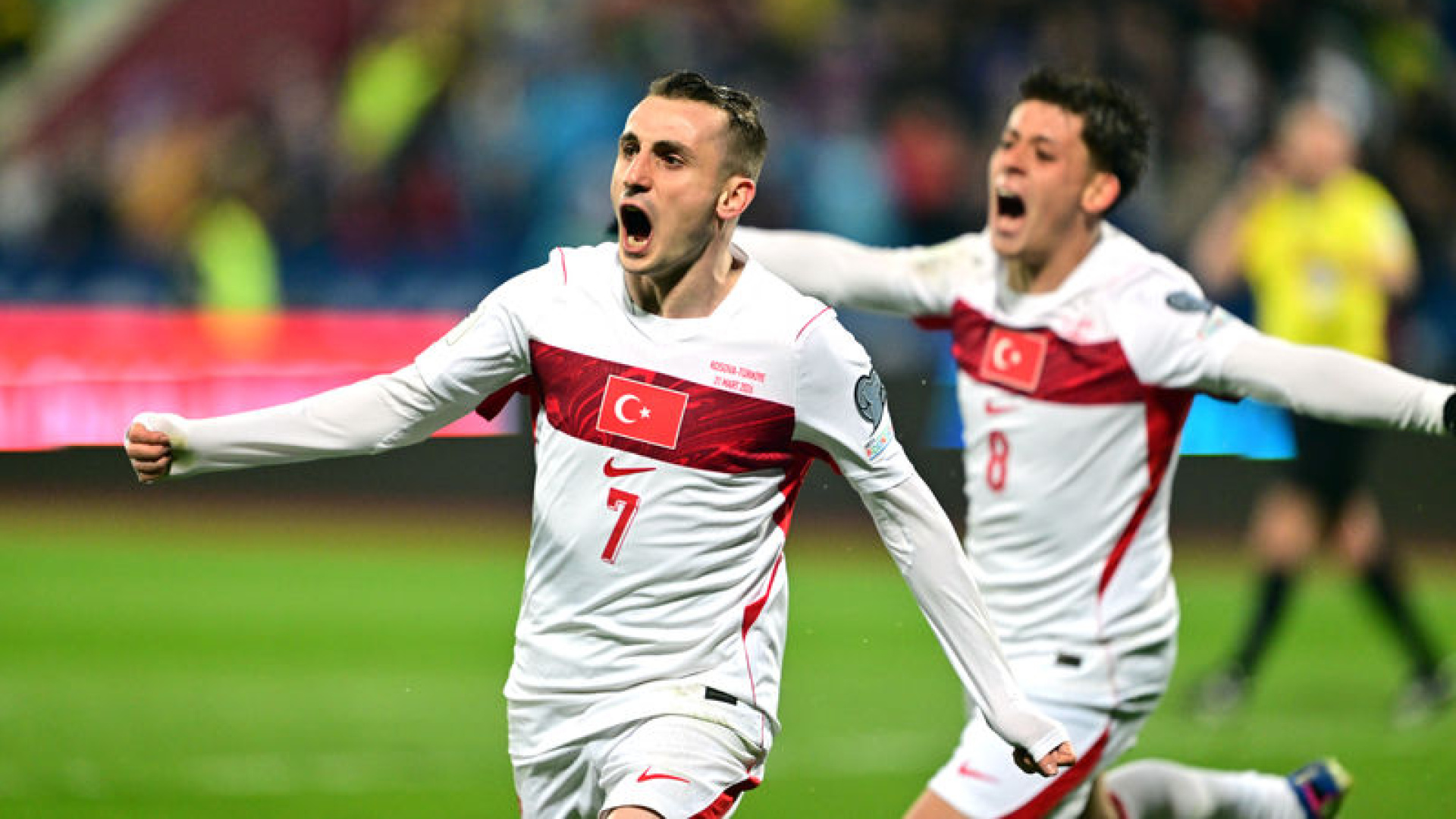 Kerem Aktürkoğlu: Tüm dünya Türk'ün gücünü görsün!