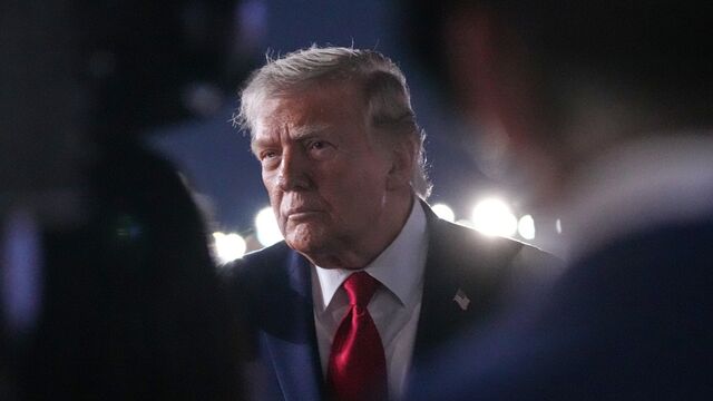 Trump: Anlaşma olmazsa saldırılar şiddetli şekilde sürecek