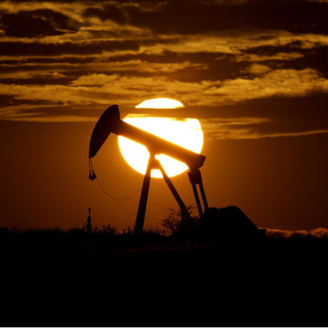 ABD'nin ticari ham petrol stokları azaldı